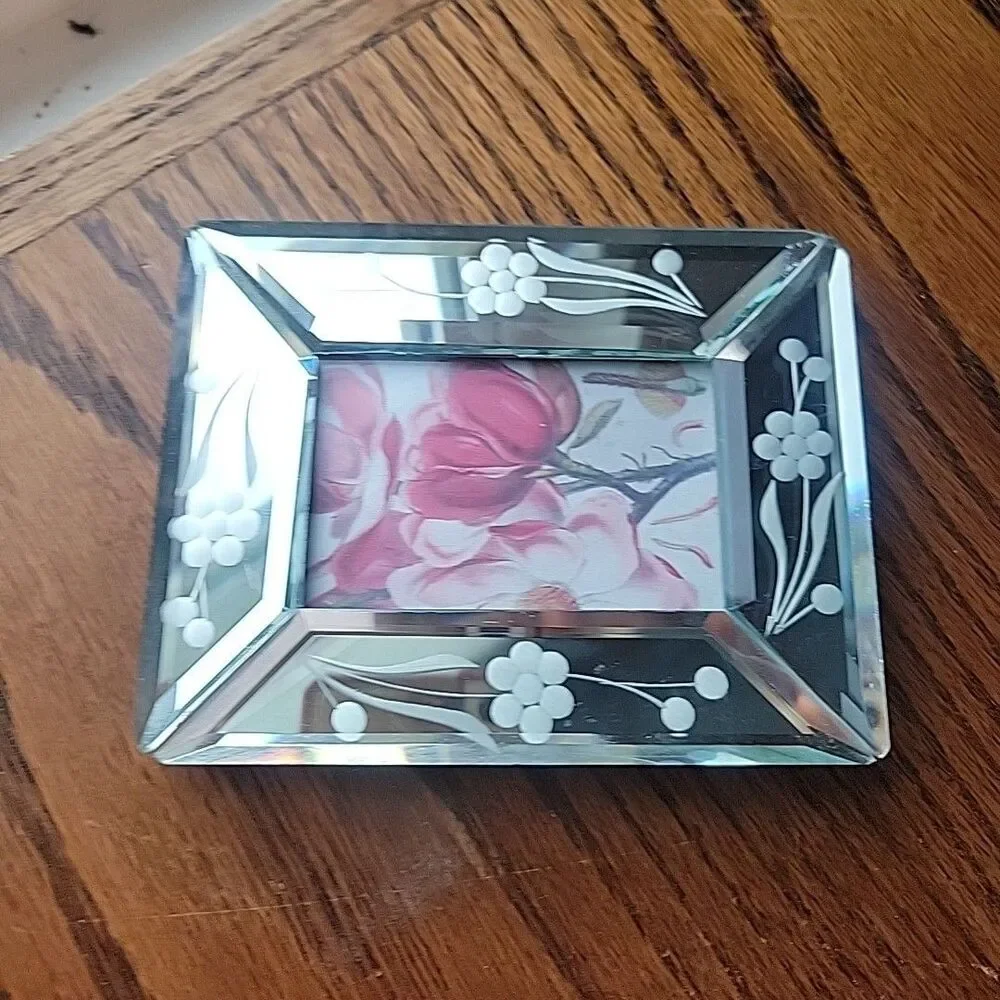 Vtg Beveled Venetian Style Etched Mirror Glass Picture Photo Frame 2x3